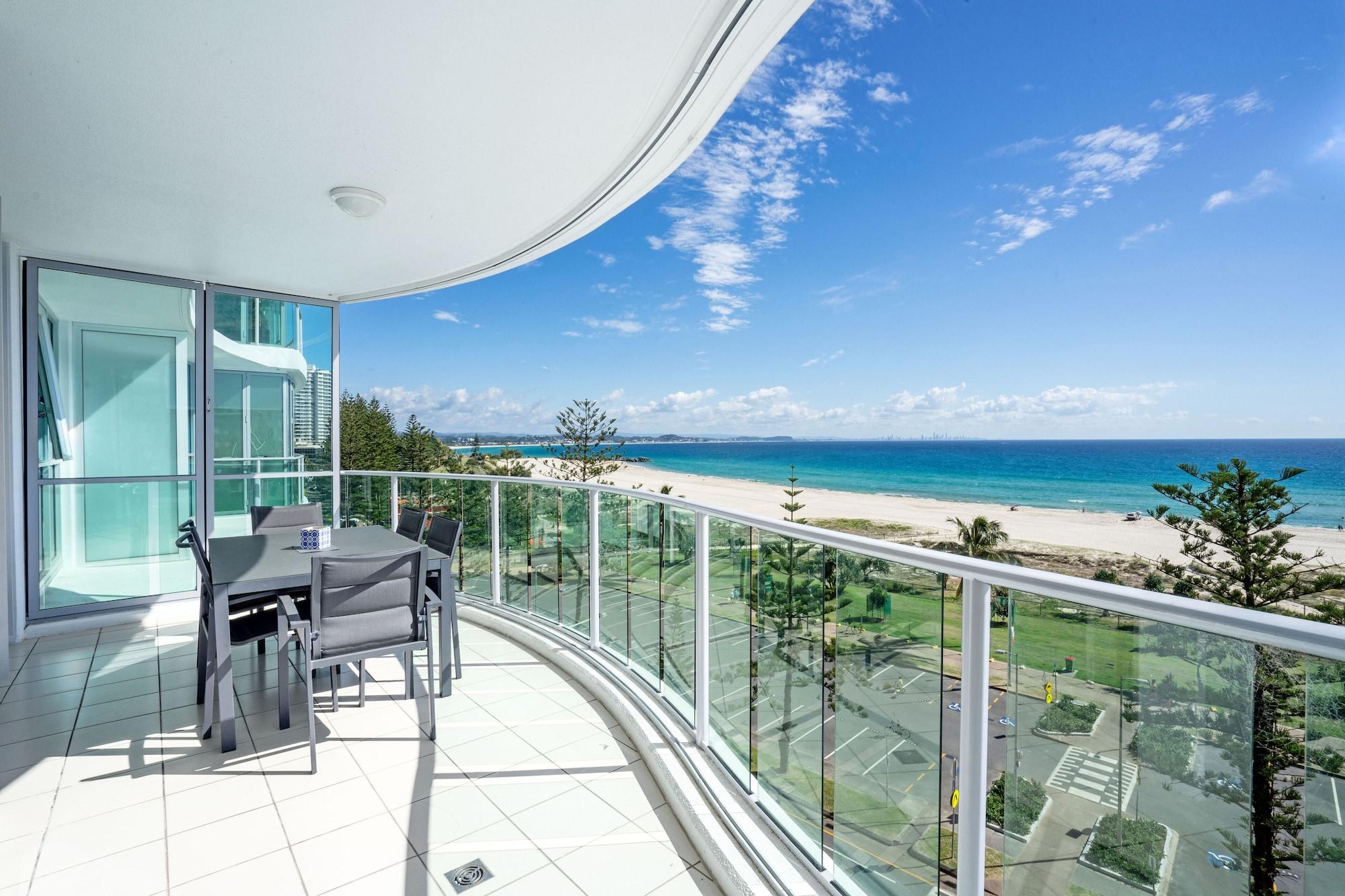 Hotel Reflection On The Sea à Coolangatta Extérieur photo