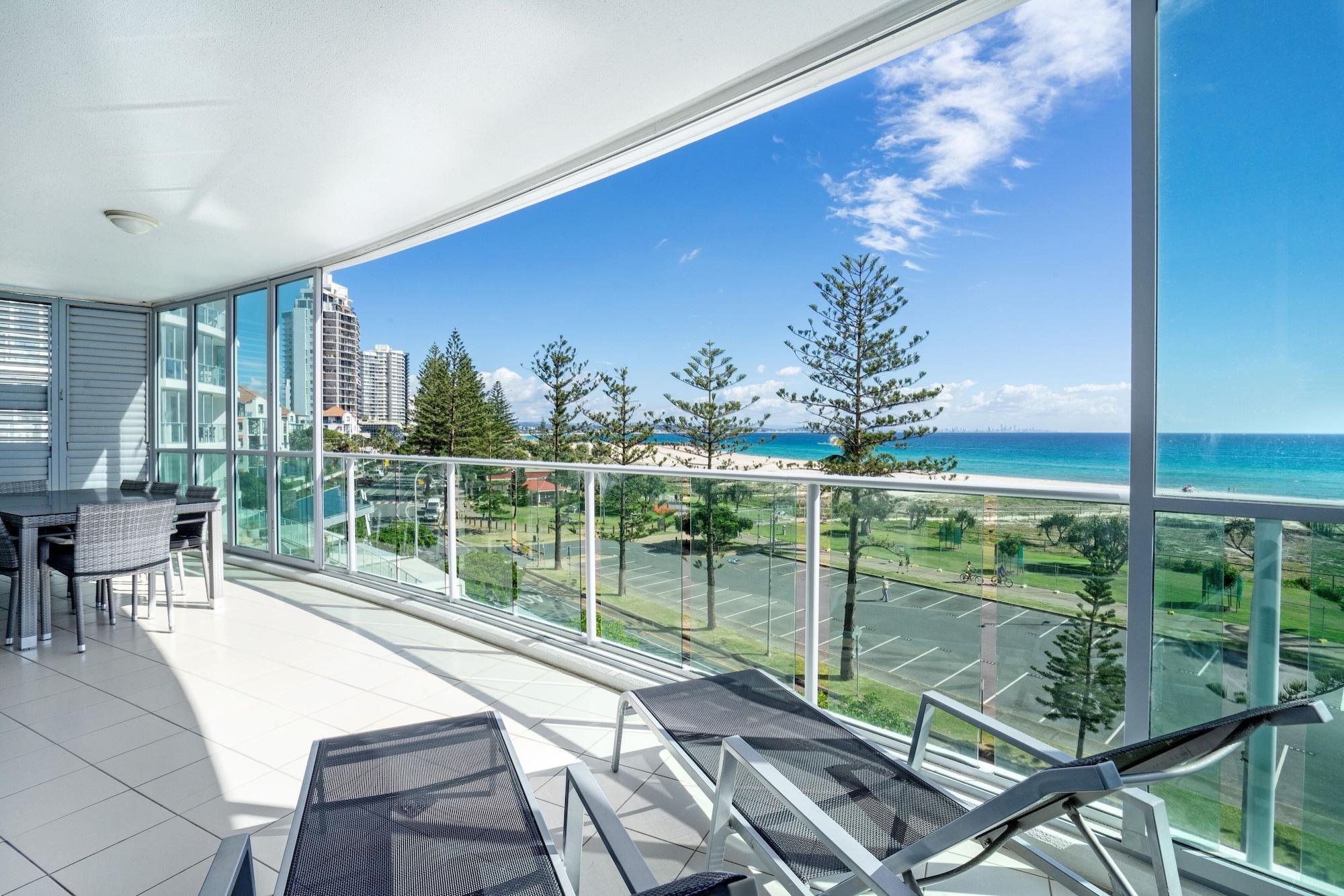 Hotel Reflection On The Sea à Coolangatta Extérieur photo